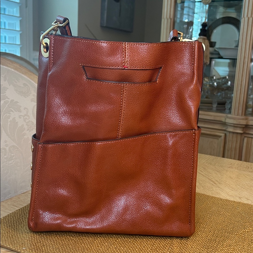 HAMMITT Davis Medium Shoulder Bag - Picture 2 of 13